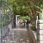 Seaside Family Friendly House With A Swimming Pool Cove Mikulina Luka, Korcula - 20116 * Vela Luka
