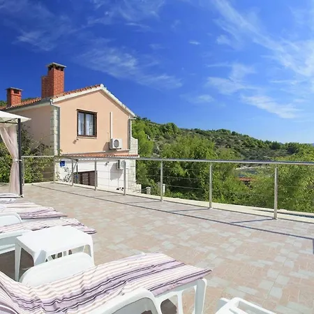 Seaside Family Friendly House With A Swimming Pool Cove Mikulina Luka, Korcula - 20116 尼亚卢卡