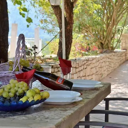 度假居 Seaside Family Friendly House With A Swimming Pool Cove Mikulina Luka, Korcula - 20116 尼亚卢卡