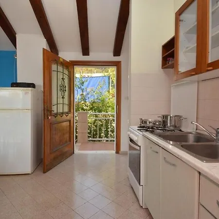 Holiday home Seaside Family Friendly House With A Swimming Pool Cove Mikulina Luka, Korcula - 20116