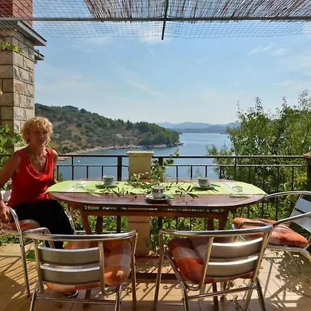 度假居 Seaside Family Friendly House With A Swimming Pool Cove Mikulina Luka, Korcula - 20116 *